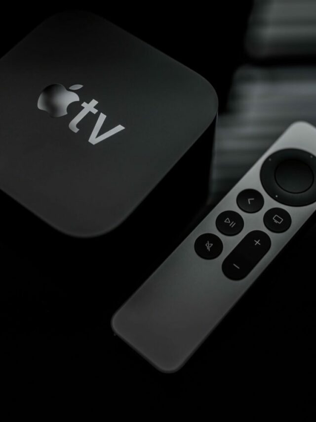 Apple-TV-4K-Siri-Remote-isometric-view-dark-background-1500x1000
