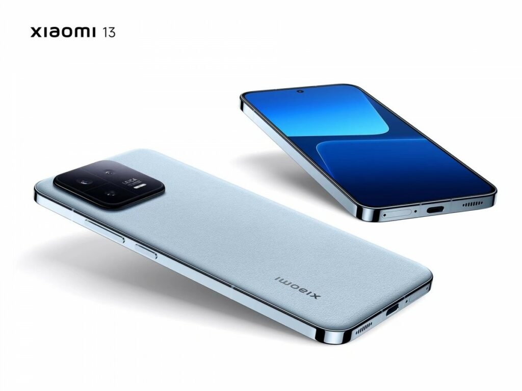 Xiaomi 13 Front and Back