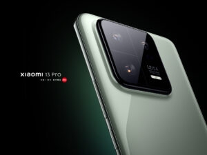 Xiaomi 13 Pro Triple Rear Cameras