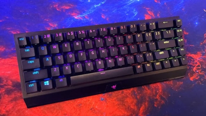 Razer BlackWidow V3 Mini HyperSpeed - Best 65% Keyboard